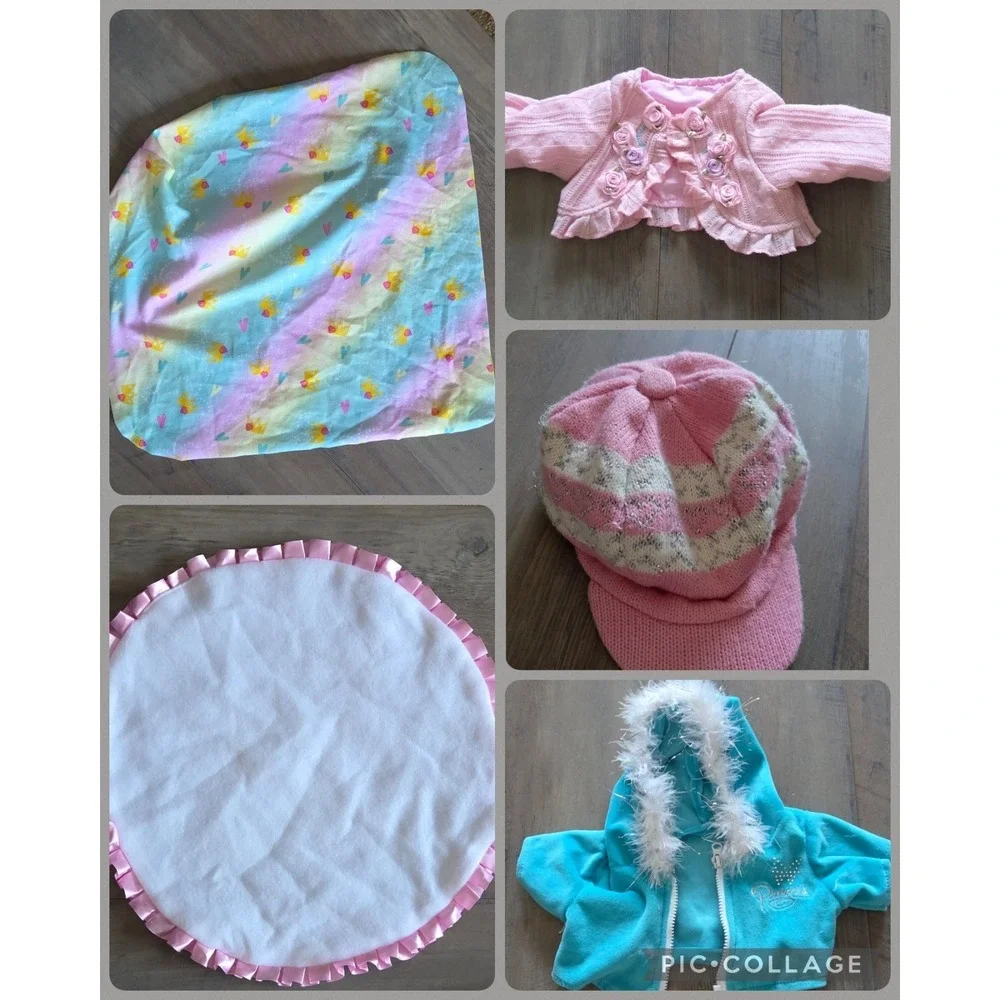 Build A Bear Lot Of 5 Includes Clothes, Hat & Blankets